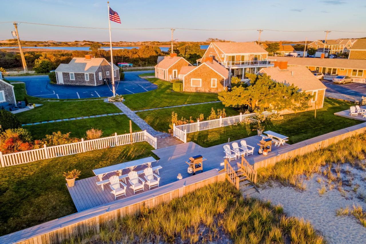 Sandbars Inn - Beachside Cottage ノース・トゥルーロ エクステリア 写真